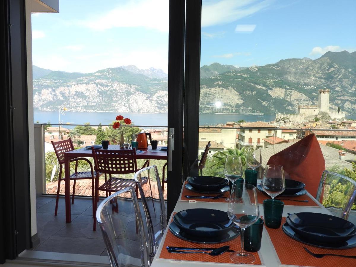Ferienwohnung Blue Sky Garda - Sunset Malcesine Exterior foto