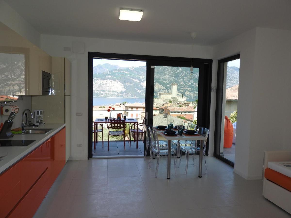Ferienwohnung Blue Sky Garda - Sunset Malcesine Exterior foto