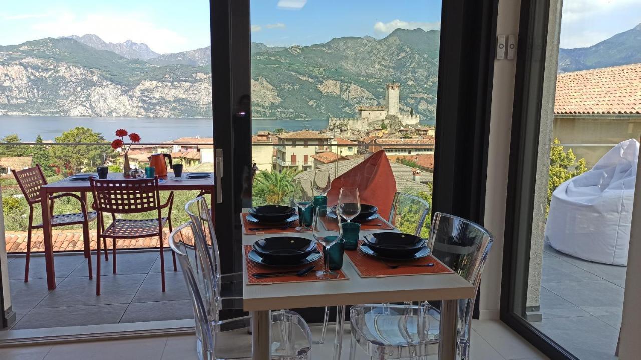 Ferienwohnung Blue Sky Garda - Sunset Malcesine Exterior foto
