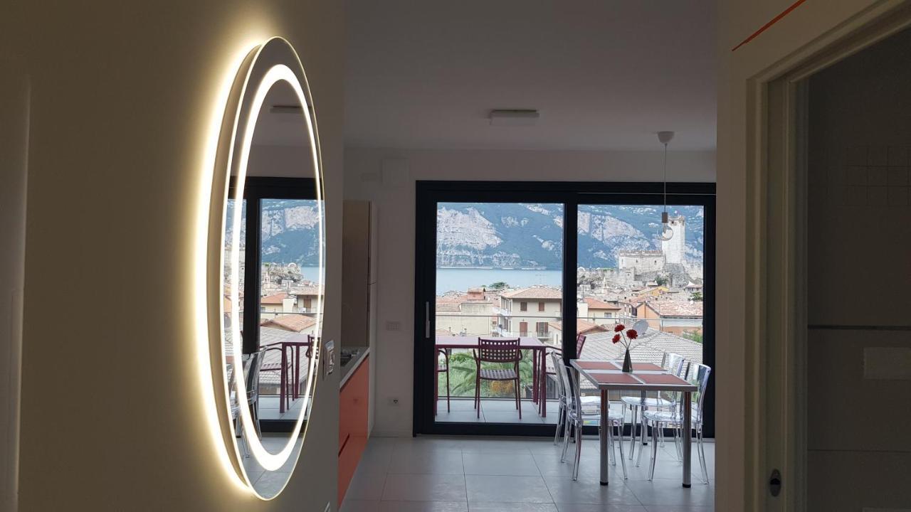 Ferienwohnung Blue Sky Garda - Sunset Malcesine Exterior foto