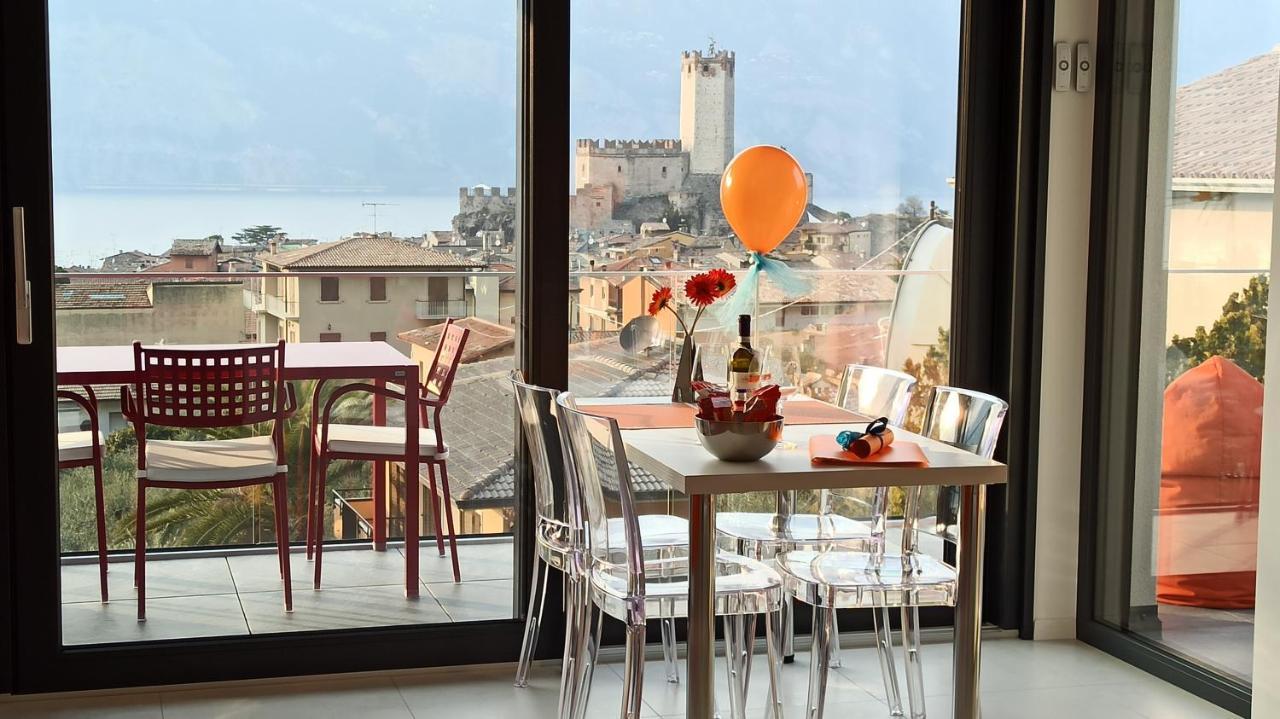 Ferienwohnung Blue Sky Garda - Sunset Malcesine Exterior foto