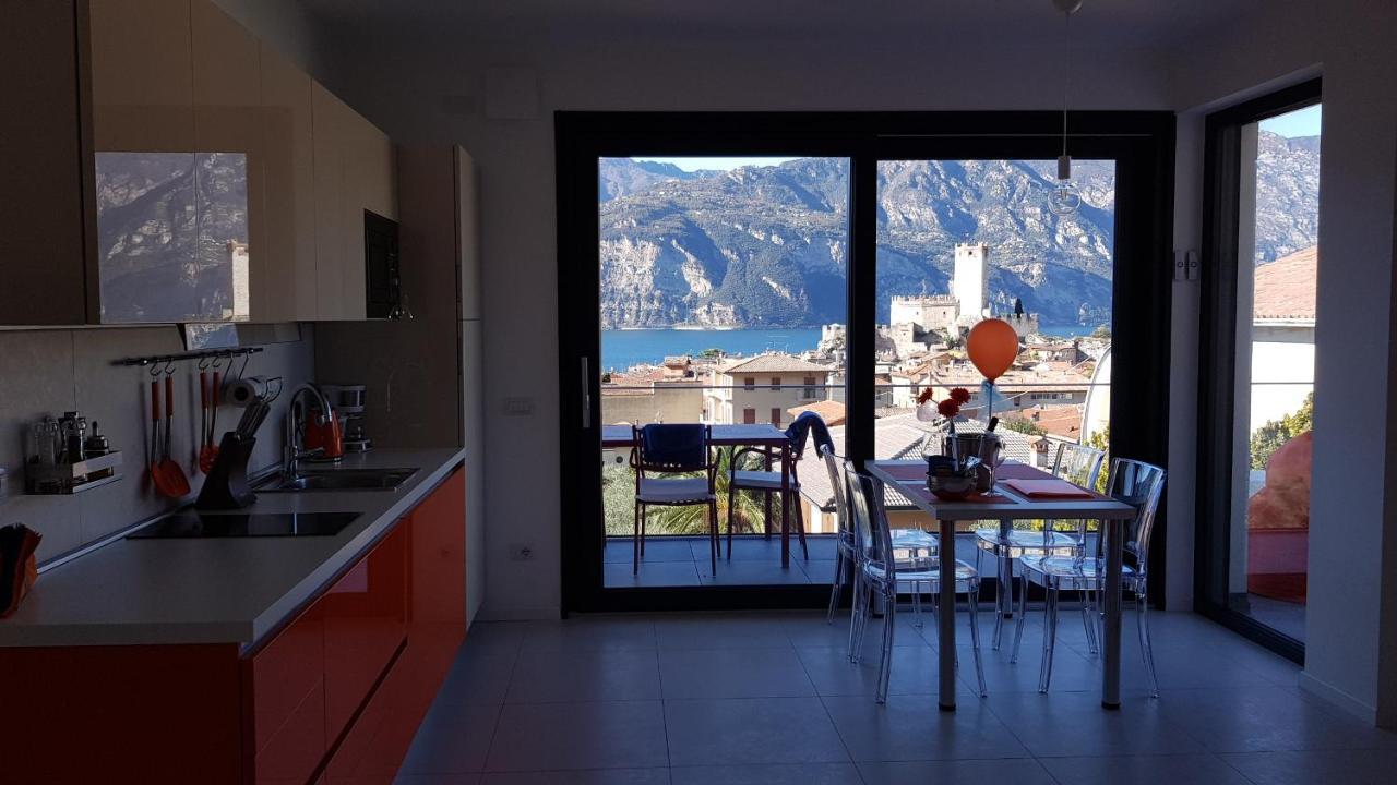 Ferienwohnung Blue Sky Garda - Sunset Malcesine Exterior foto